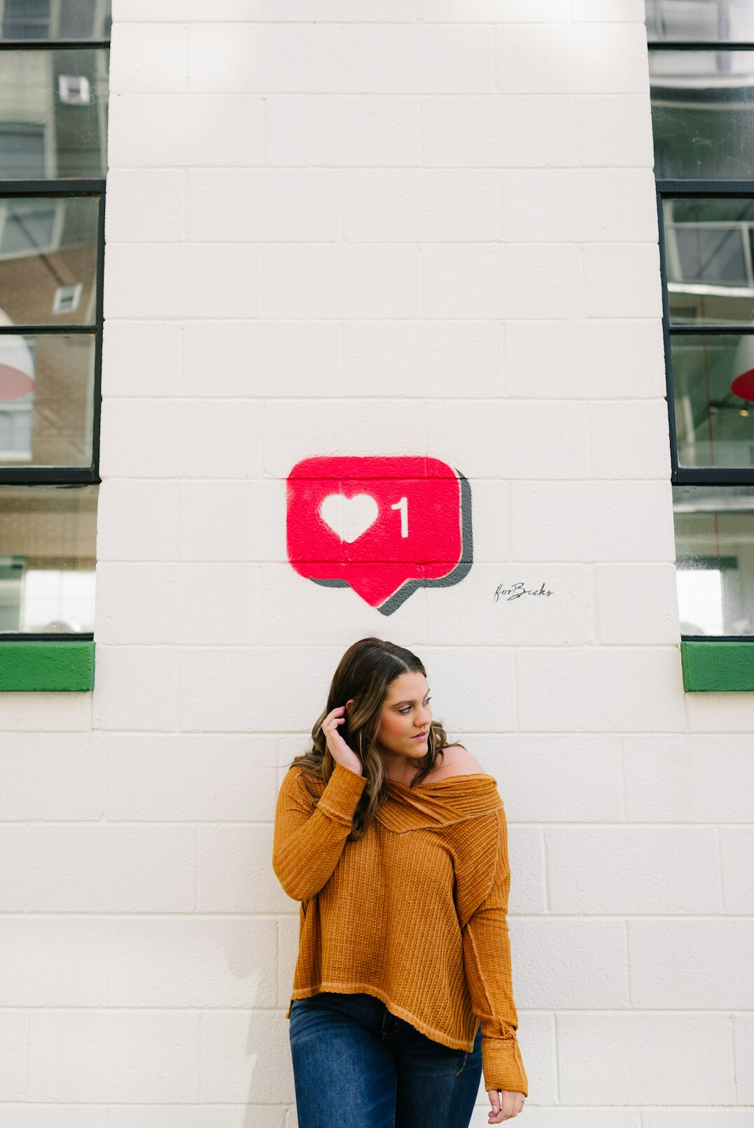 social media influencer posing